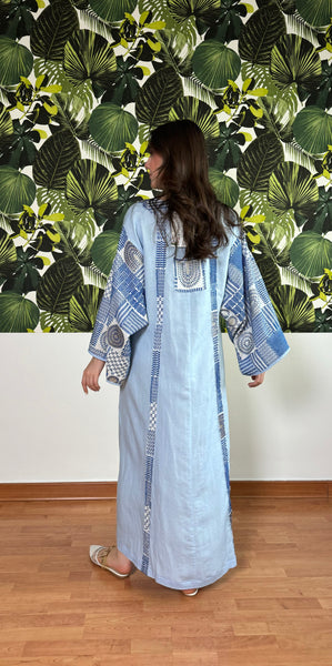 Blue embroidery pattern kaftan